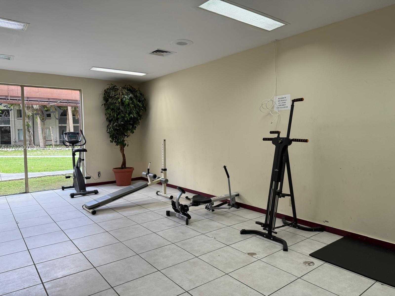Small Image of 9121 SOUTH WEST 138TH PL #9121, Miami Number 19