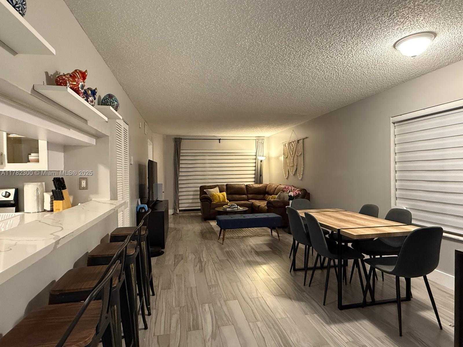 Small Image of 9121 SOUTH WEST 138TH PL #9121, Miami Number 5