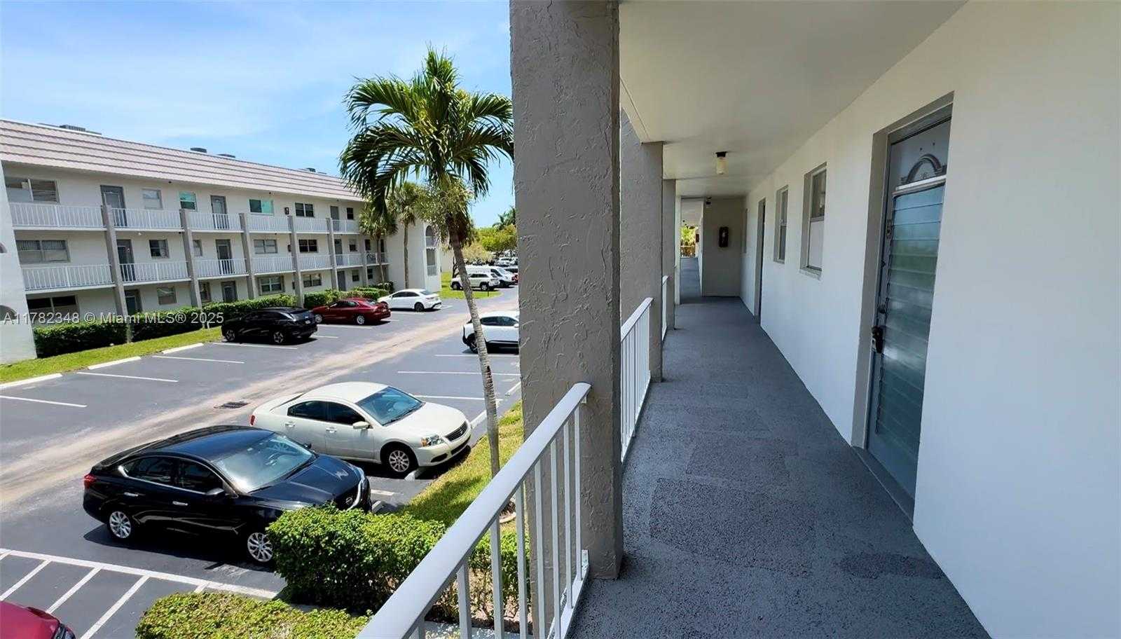 Small Image of 8280 SUNRISE LAKES BLVD #205, Sunrise Number 13