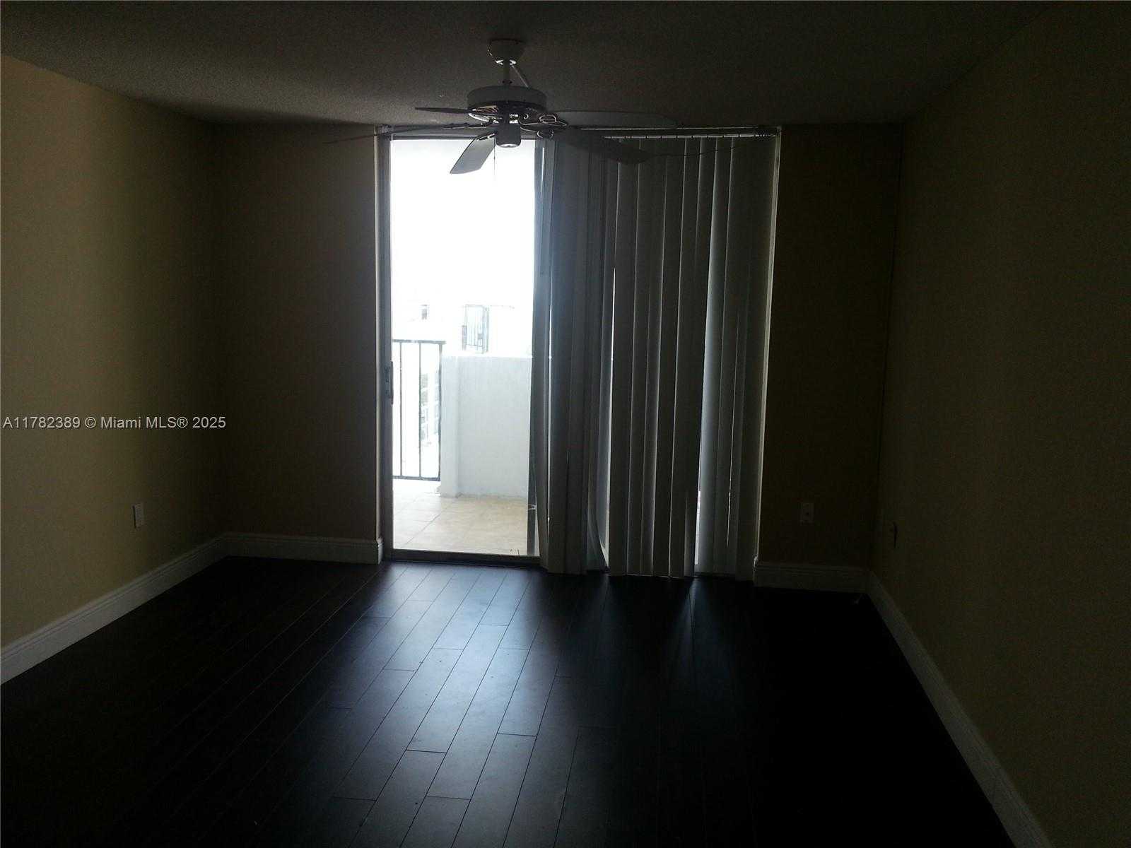 Small Image of 2750 NORTH EAST 183RD ST #2607, Aventura Number 18
