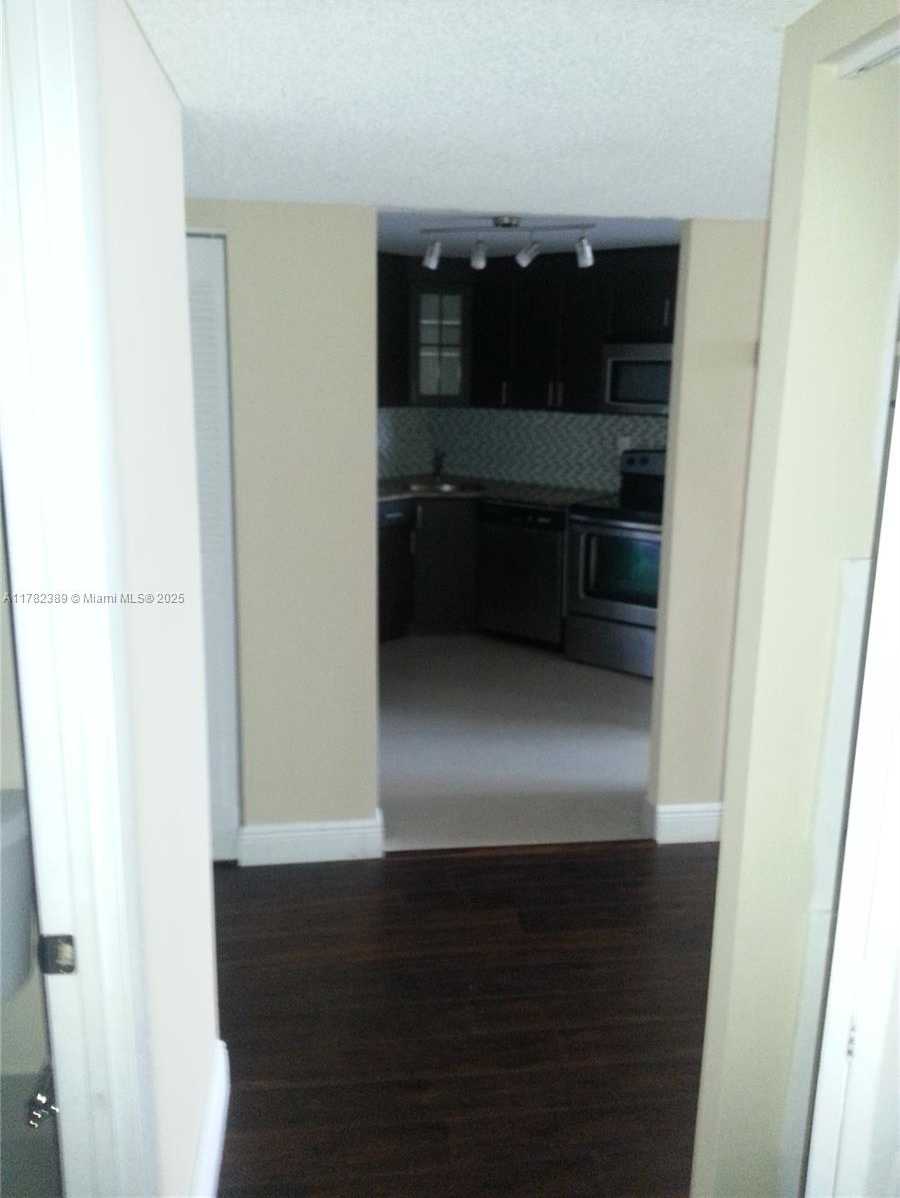 Small Image of 2750 NORTH EAST 183RD ST #2607, Aventura Number 21