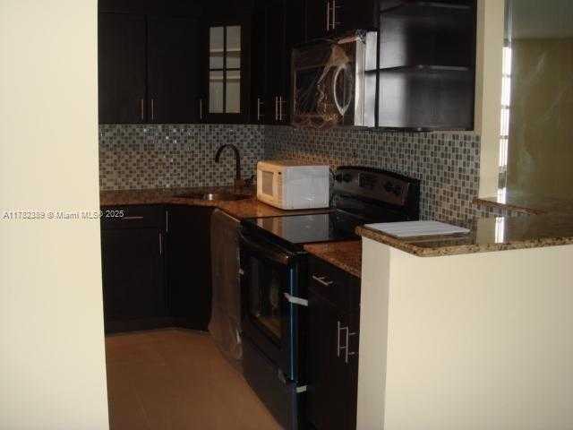 Small Image of 2750 NORTH EAST 183RD ST #2607, Aventura Number 26