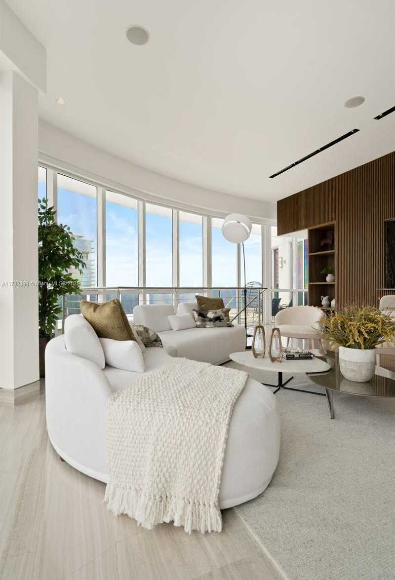 Small Image of 18201 COLLINS AVE #TS1, Sunny Isles Beach Number 23