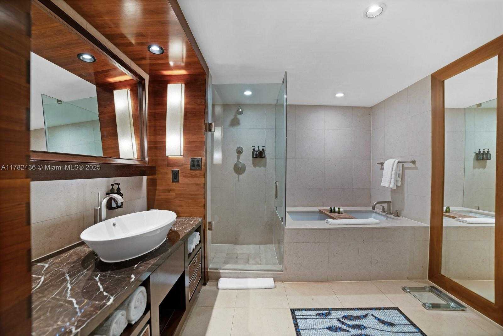 Small Image of 6801 COLLINS AVE #604, Miami Beach Number 18