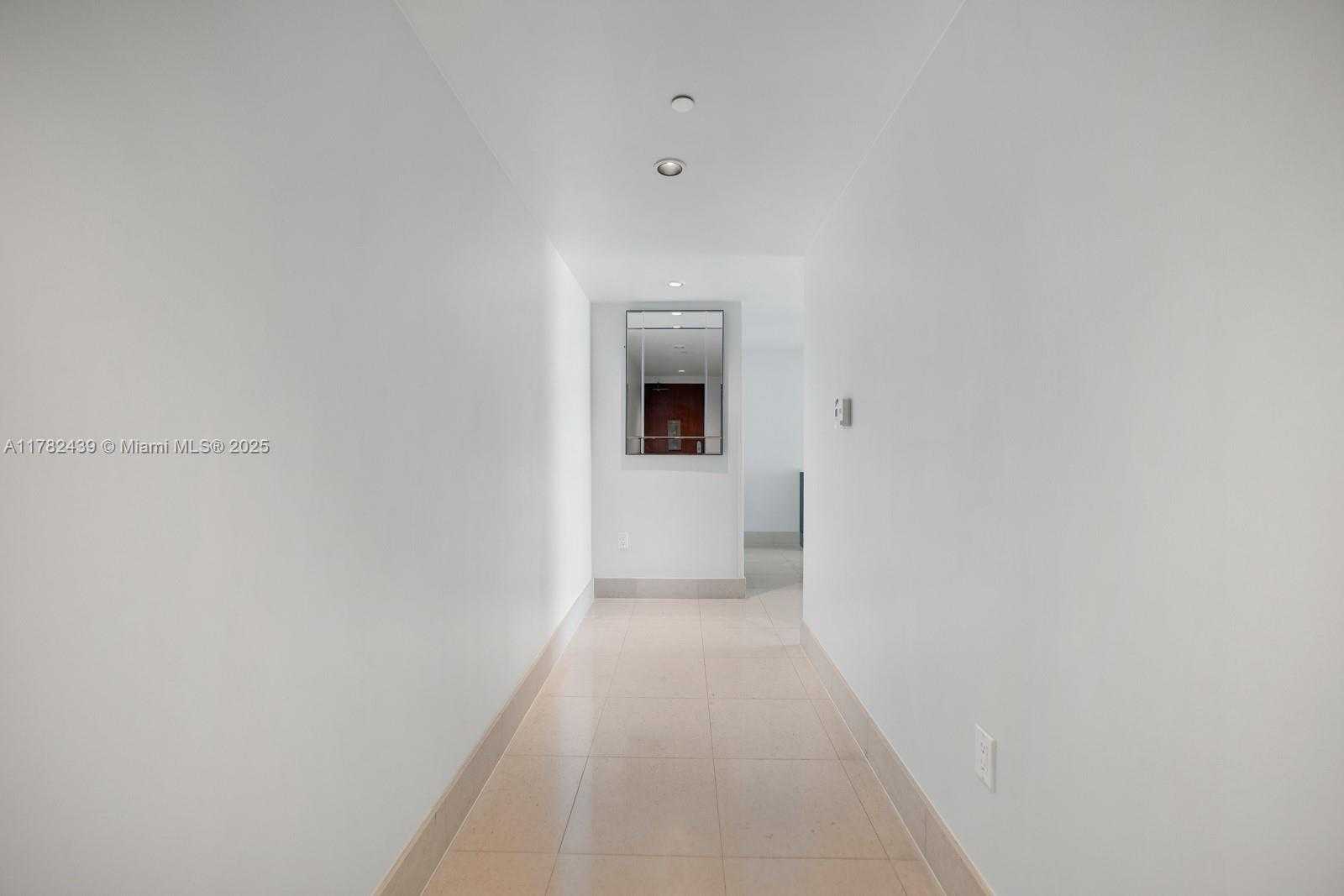 Small Image of 6801 COLLINS AVE #515, Miami Beach Number 17