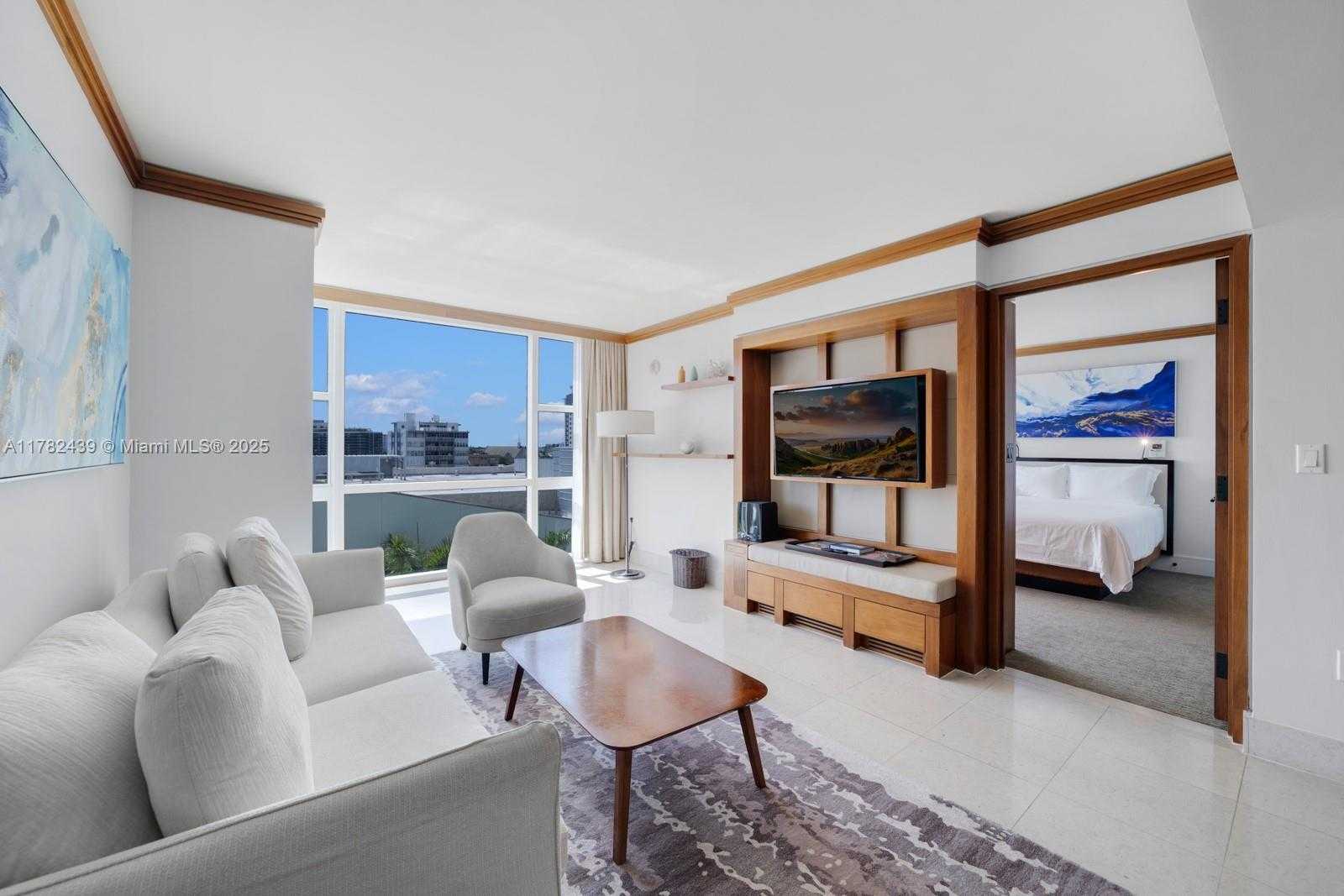 Small Image of 6801 COLLINS AVE #515, Miami Beach Number 3