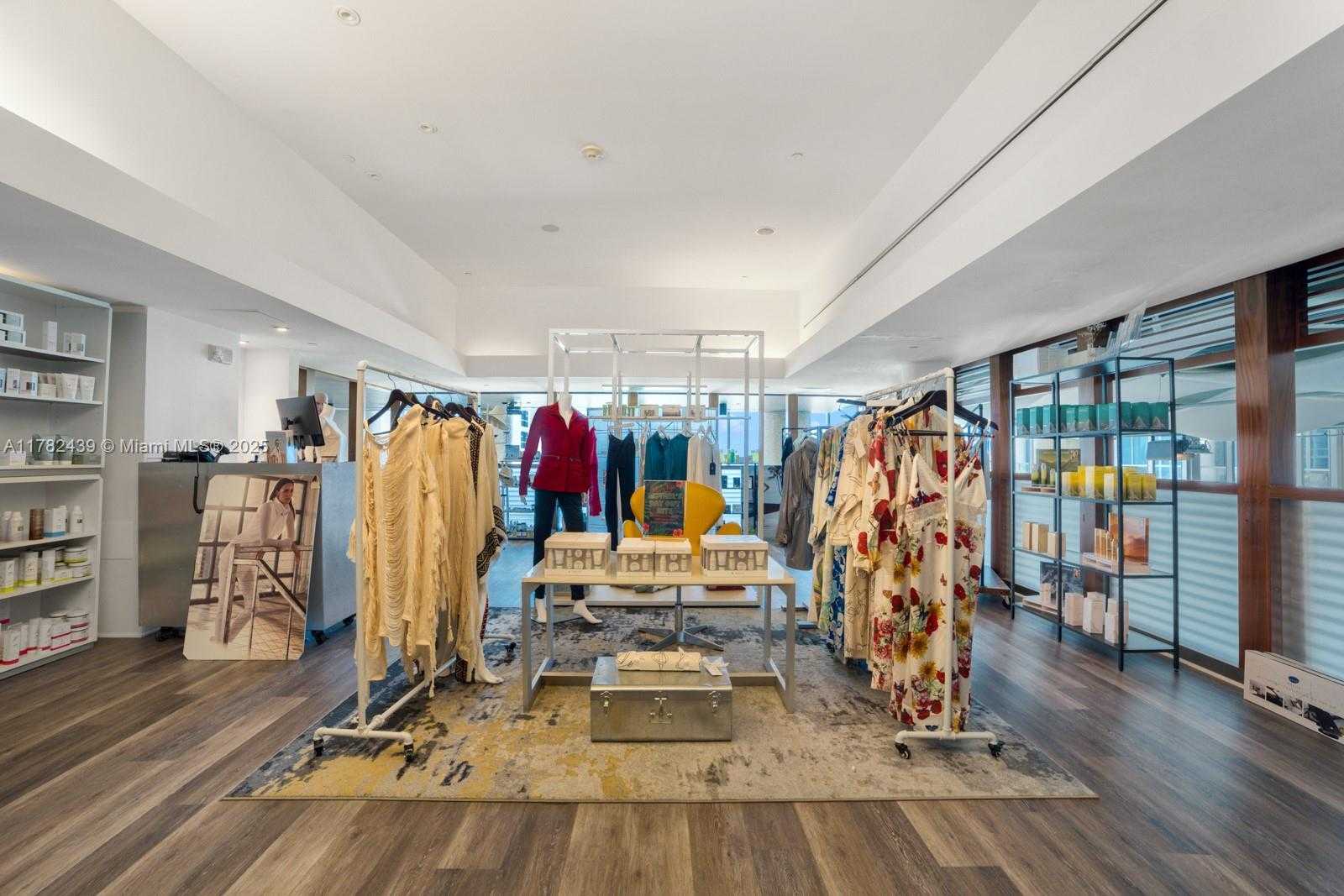 Small Image of 6801 COLLINS AVE #515, Miami Beach Number 31