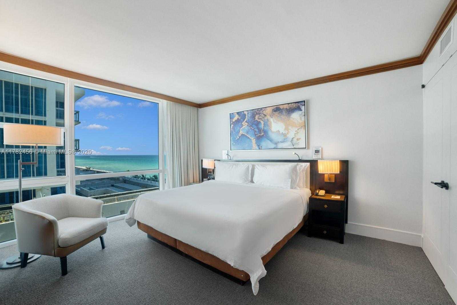 Small Image of 6801 COLLINS AVE #709, Miami Beach Number 11