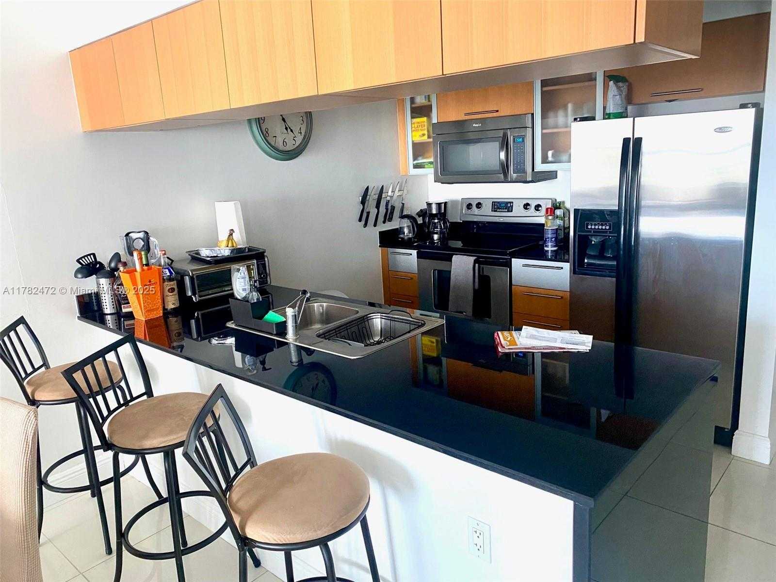 Small Image of 1750 NORTH BAYSHORE DR #3106, Miami Number 11