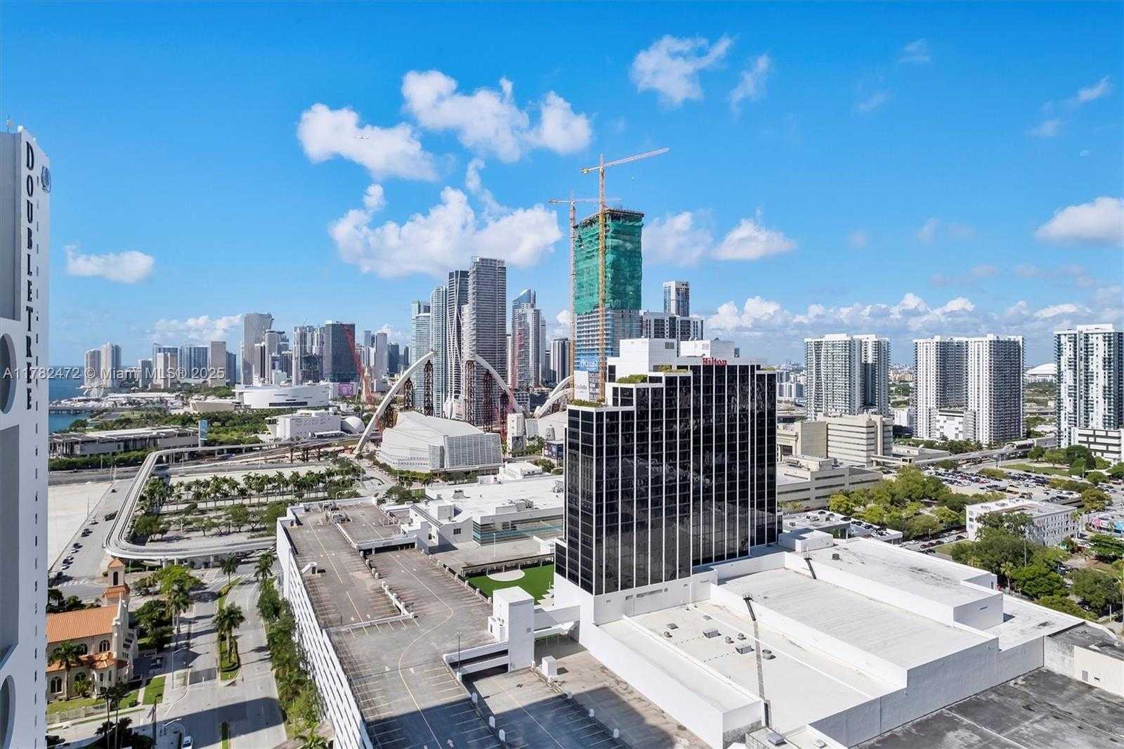 Small Image of 1750 NORTH BAYSHORE DR #3106, Miami Number 39