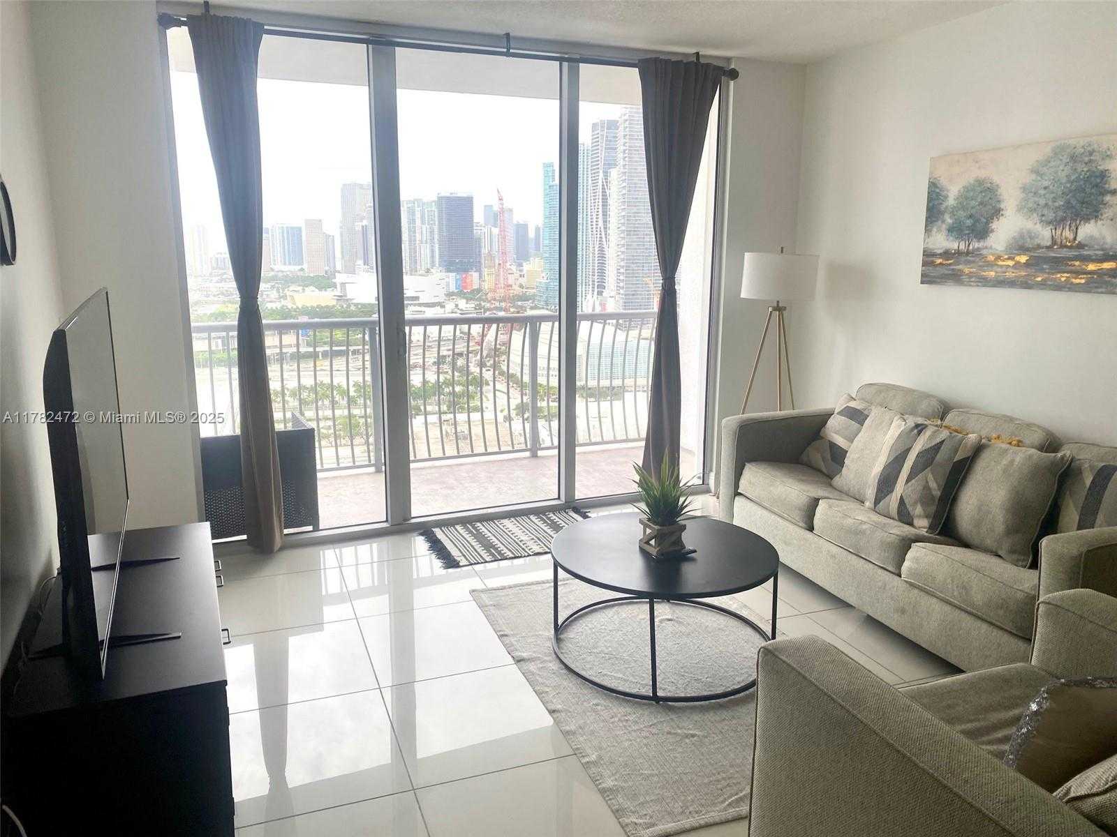 Small Image of 1750 NORTH BAYSHORE DR #3106, Miami Number 7