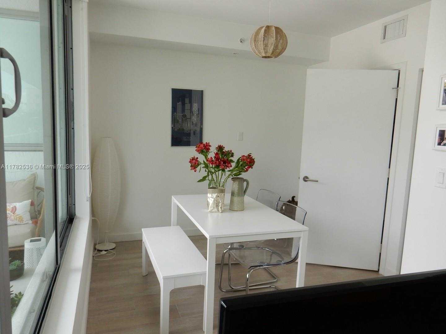 Small Image of 1600 SOUTH WEST 1ST AVE #506, Miami Number 16
