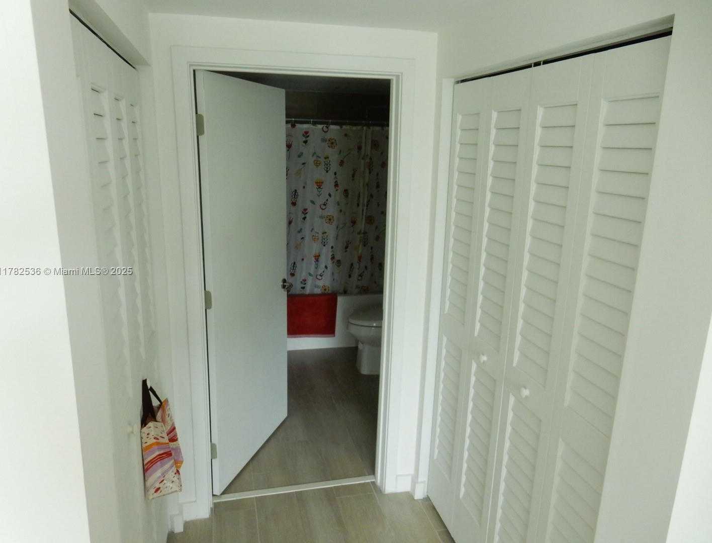 Small Image of 1600 SOUTH WEST 1ST AVE #506, Miami Number 23