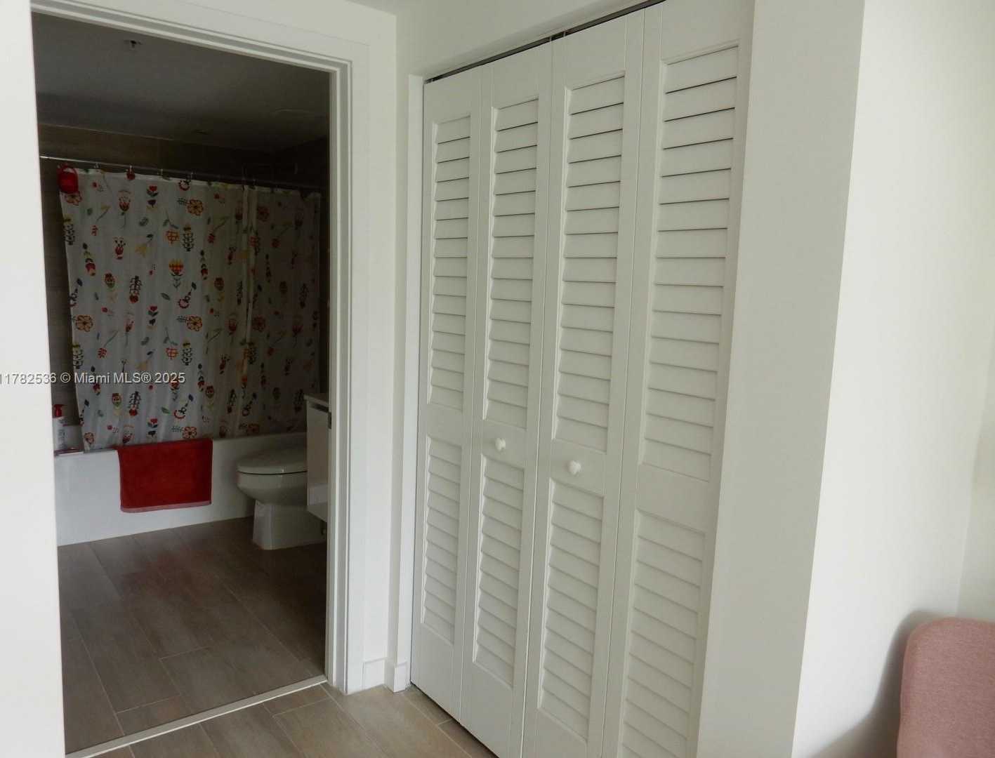 Small Image of 1600 SOUTH WEST 1ST AVE #506, Miami Number 25