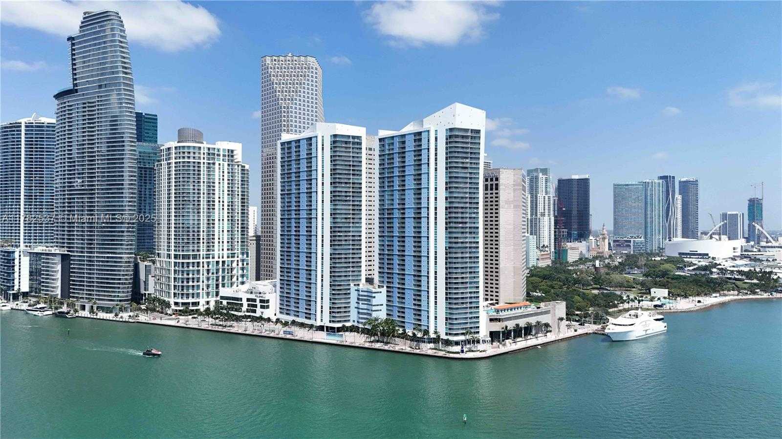 Small Image of 335 SOUTH BISCAYNE BLVD #2003, Miami Number 25