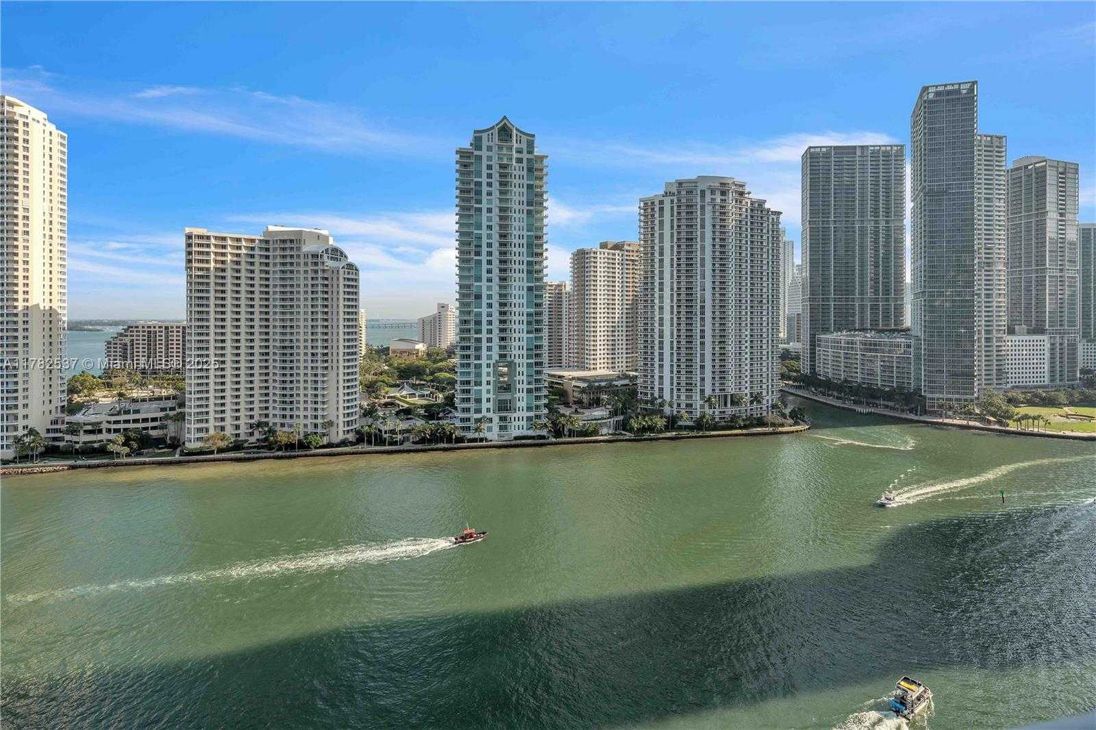 Small Image of 335 SOUTH BISCAYNE BLVD #2003, Miami Number 27