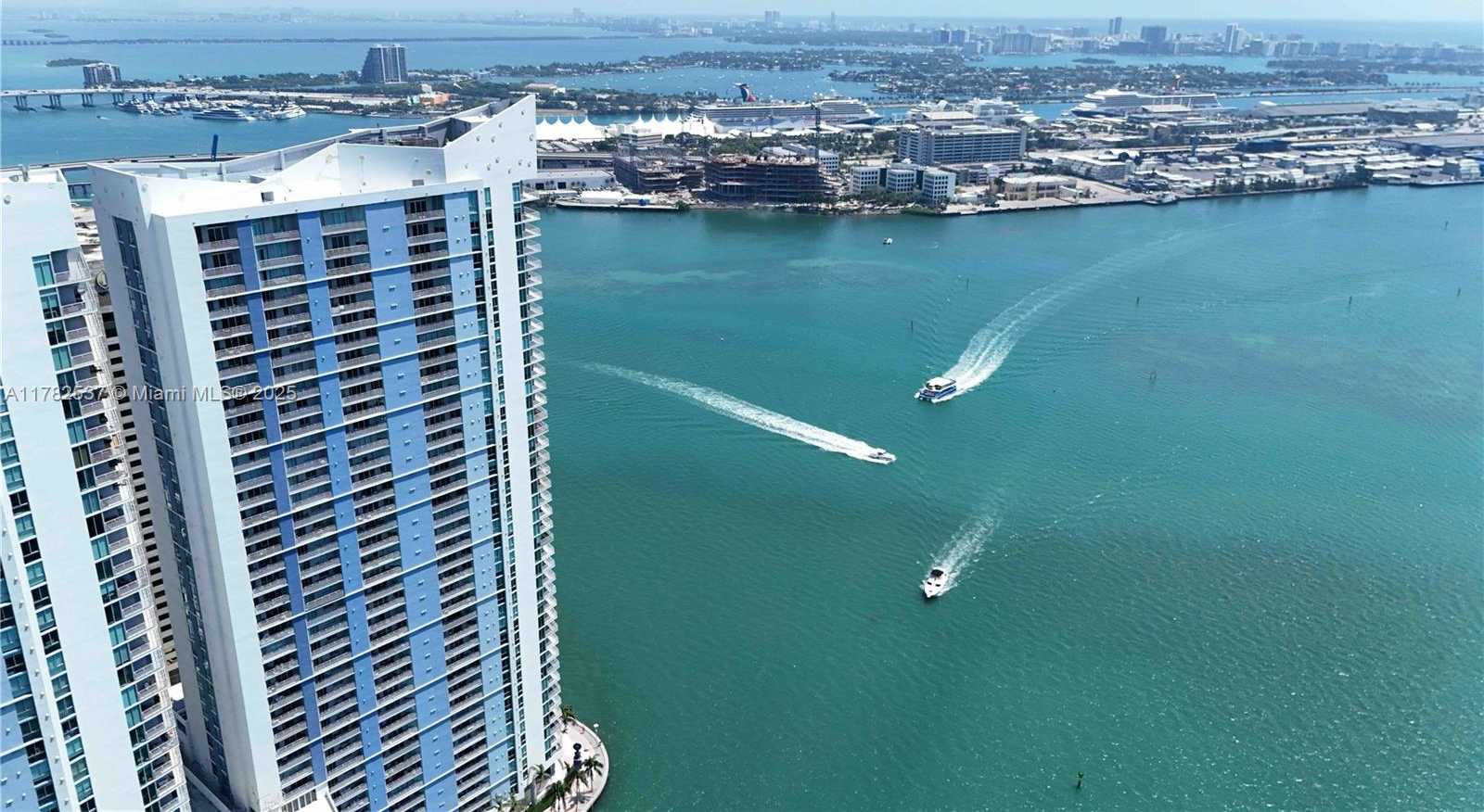 Small Image of 335 SOUTH BISCAYNE BLVD #2003, Miami Number 29