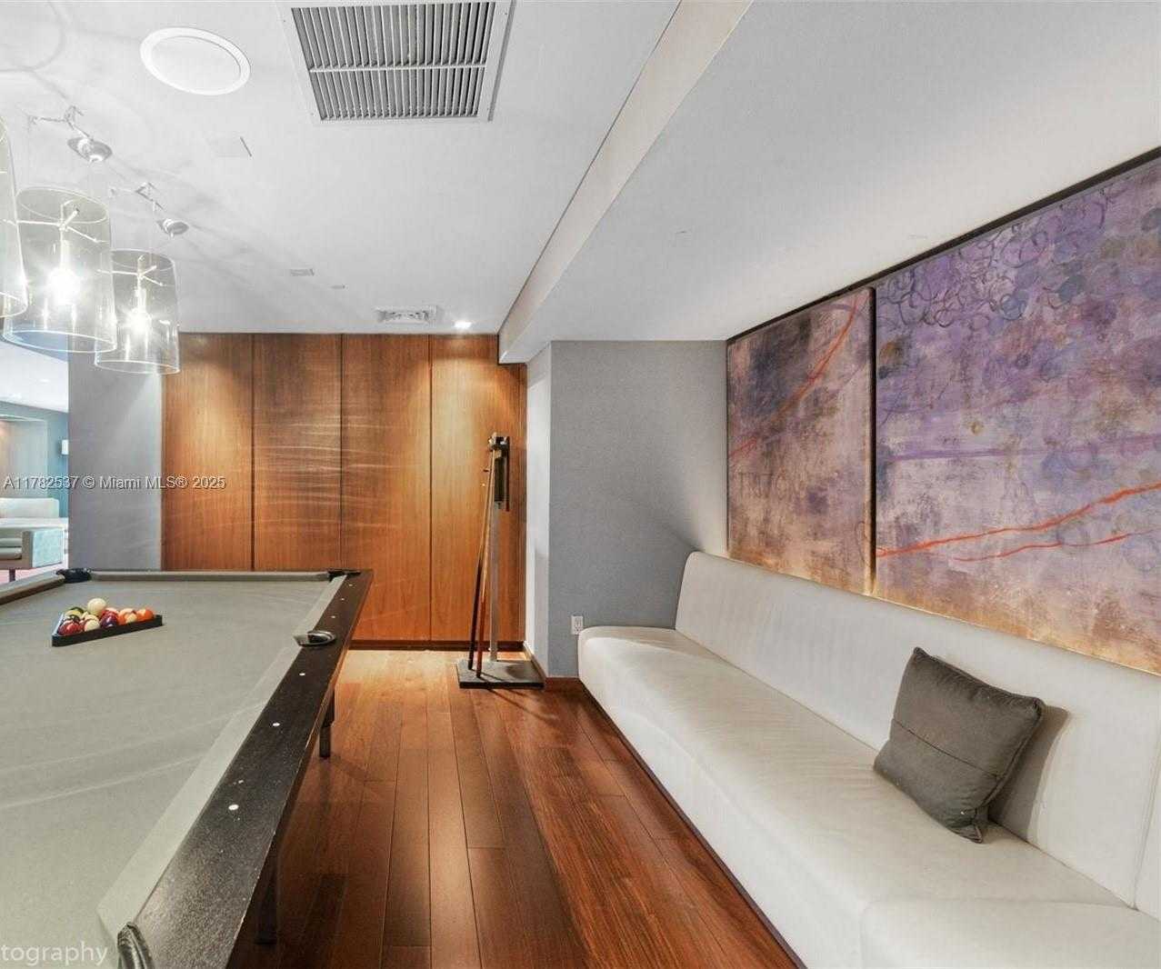 Small Image of 335 SOUTH BISCAYNE BLVD #2003, Miami Number 32