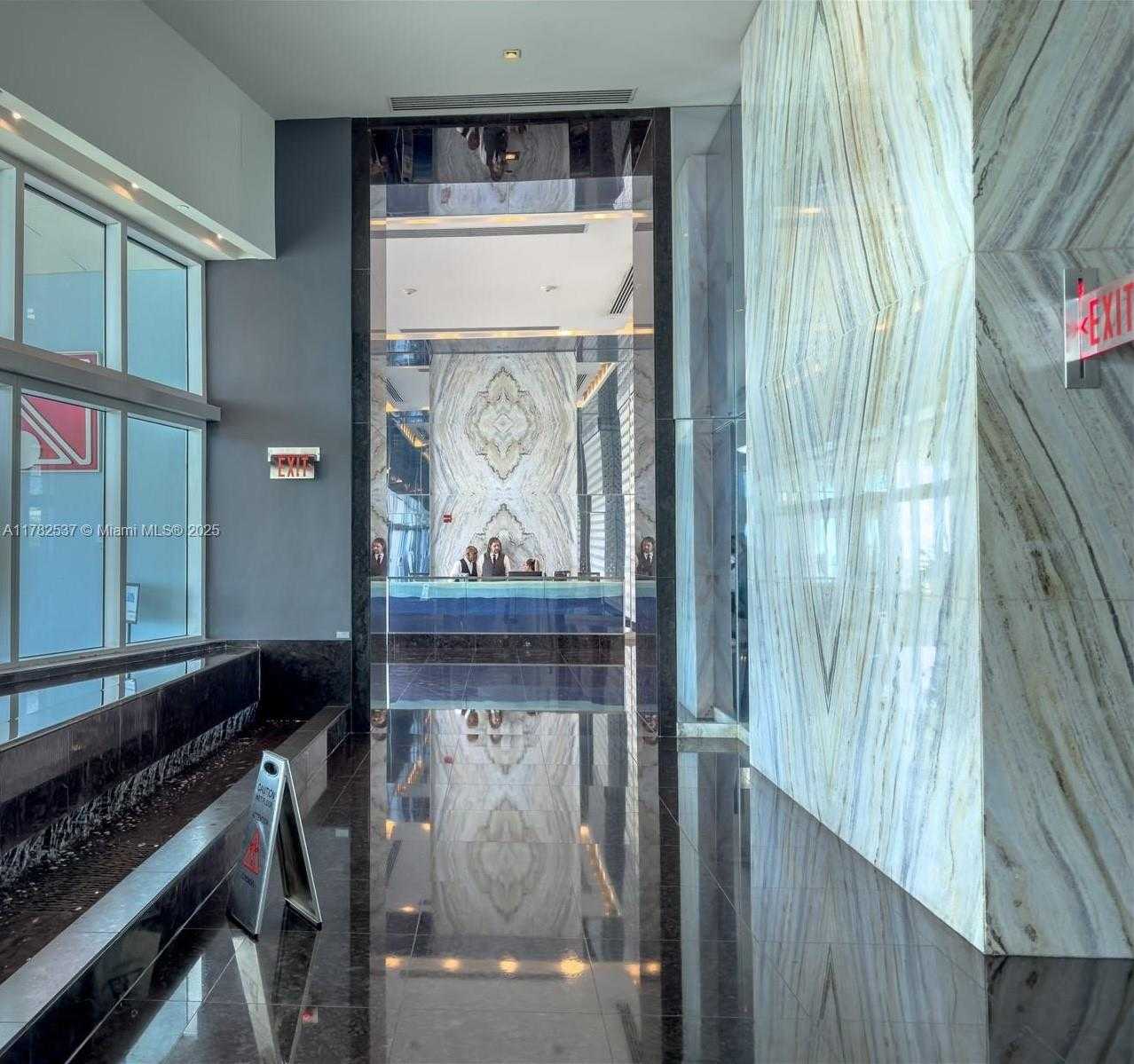 Small Image of 335 SOUTH BISCAYNE BLVD #2003, Miami Number 49