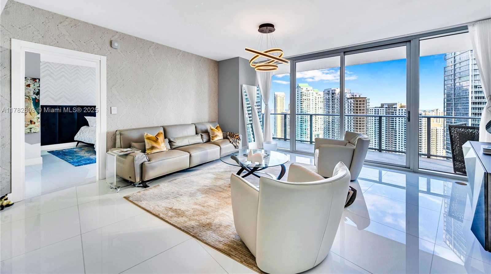 Small Image of 200 BISCAYNE BOULEVARD WAY #3307, Miami Number 13