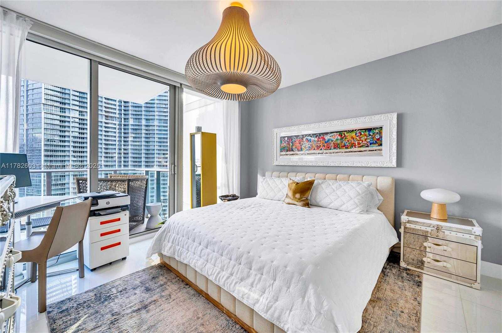 Small Image of 200 BISCAYNE BOULEVARD WAY #3307, Miami Number 26