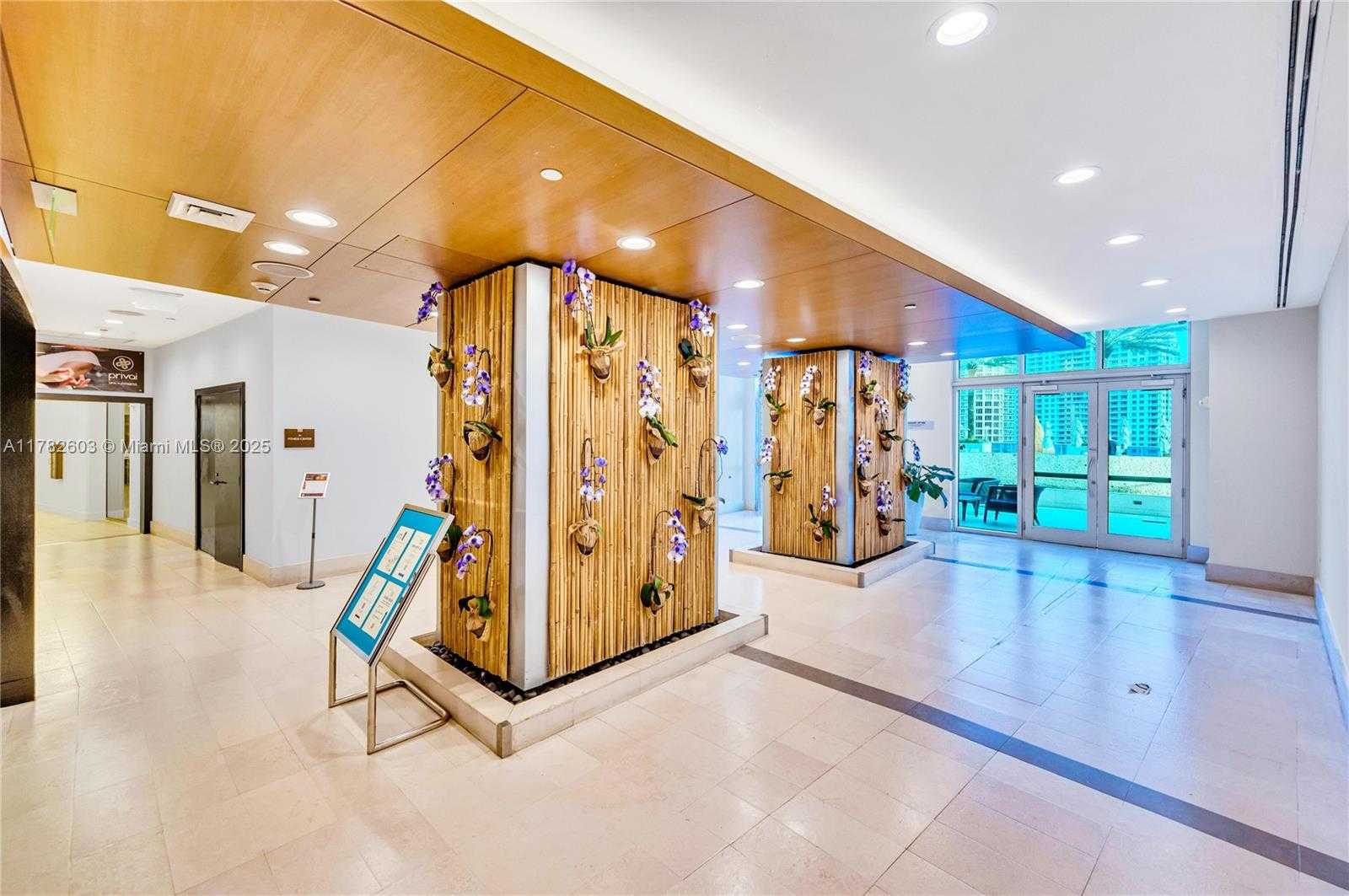 Small Image of 200 BISCAYNE BOULEVARD WAY #3307, Miami Number 37