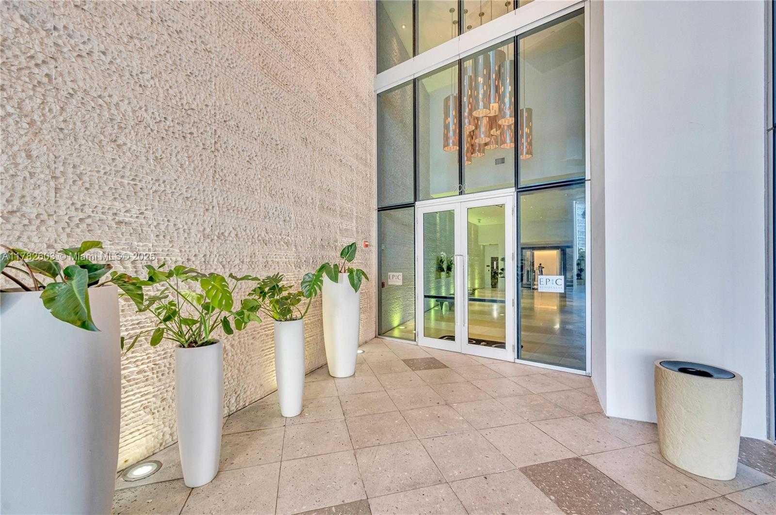 Small Image of 200 BISCAYNE BOULEVARD WAY #3307, Miami Number 41