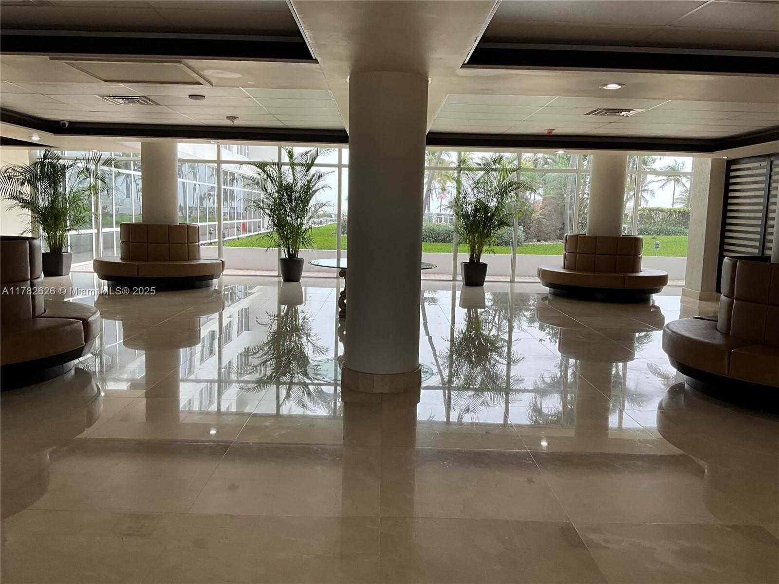 Small Image of 5005 COLLINS AVE #109, Miami Beach Number 3