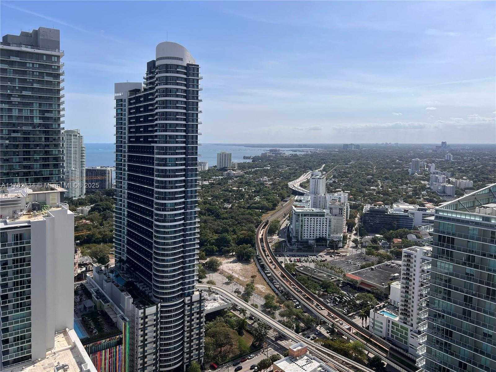 Small Image of 1100 SOUTH MIAMI AVE #1604, Miami Number 5