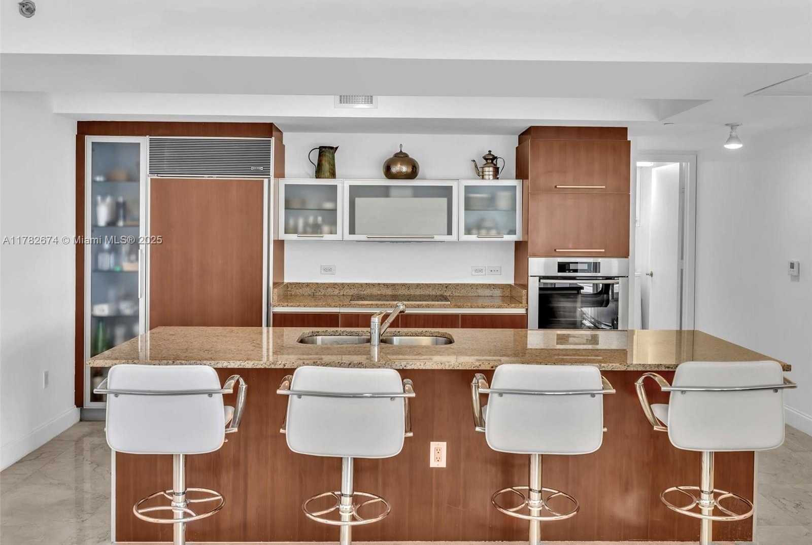 Small Image of 17201 COLLINS AVE #704, Sunny Isles Beach Number 17
