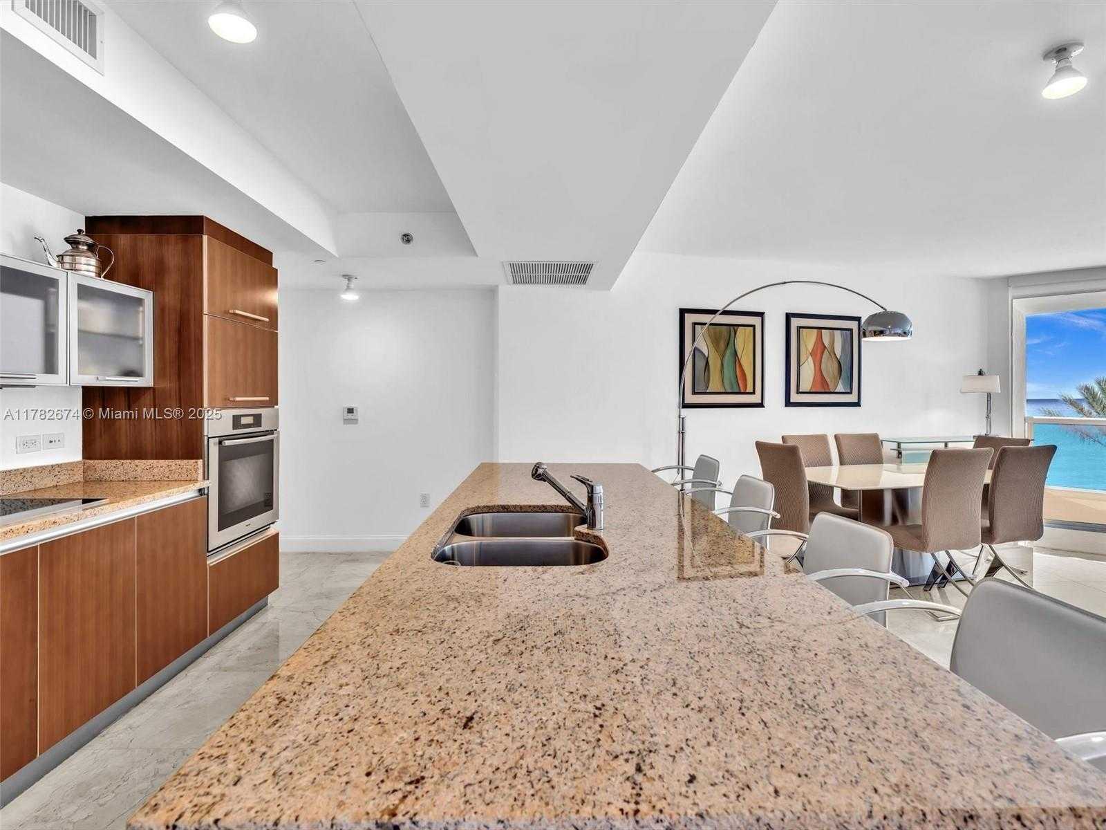 Small Image of 17201 COLLINS AVE #704, Sunny Isles Beach Number 23