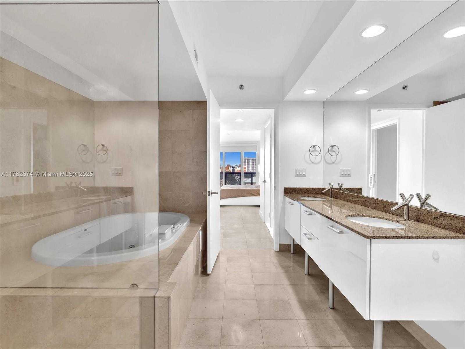 Small Image of 17201 COLLINS AVE #704, Sunny Isles Beach Number 55