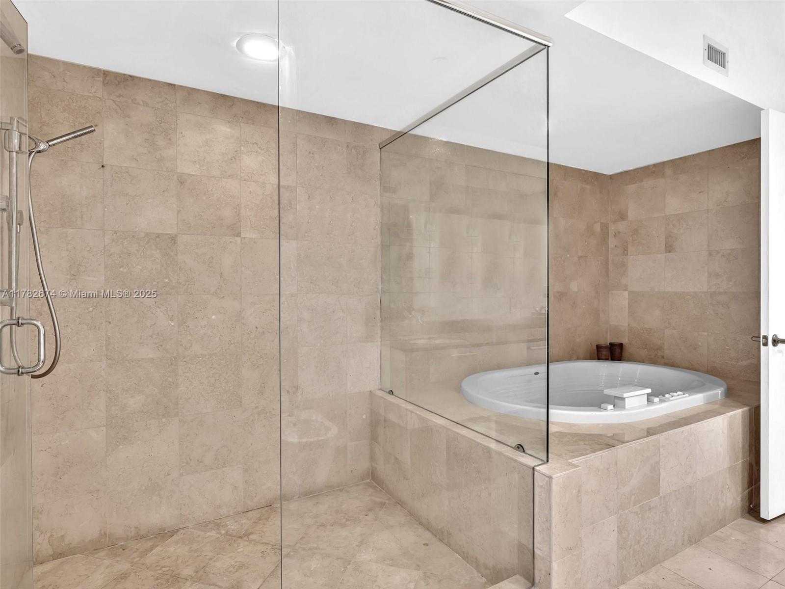 Small Image of 17201 COLLINS AVE #704, Sunny Isles Beach Number 56