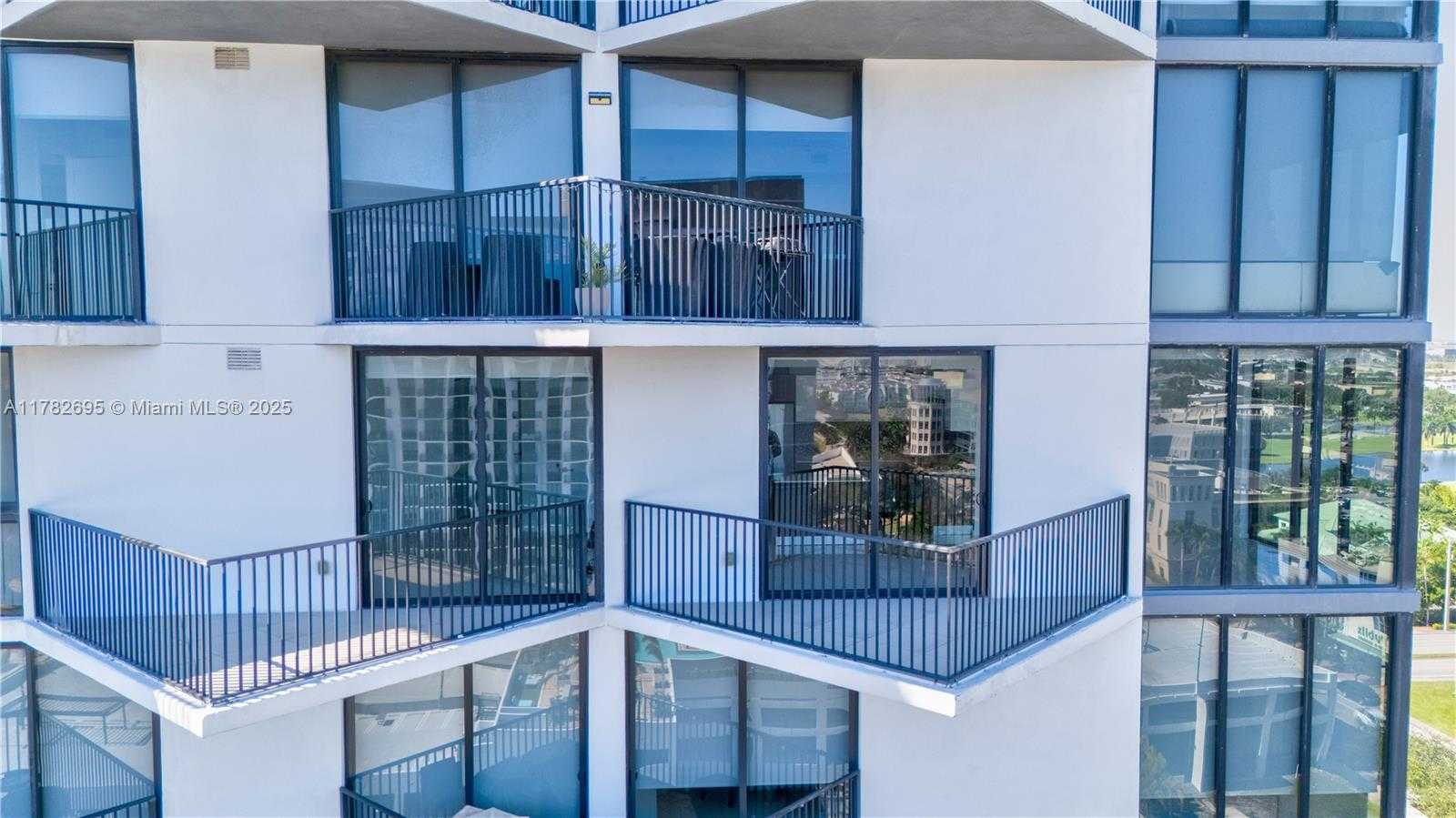 Small Image of 5300 NORTH WEST 85TH #1511, Doral Number 22