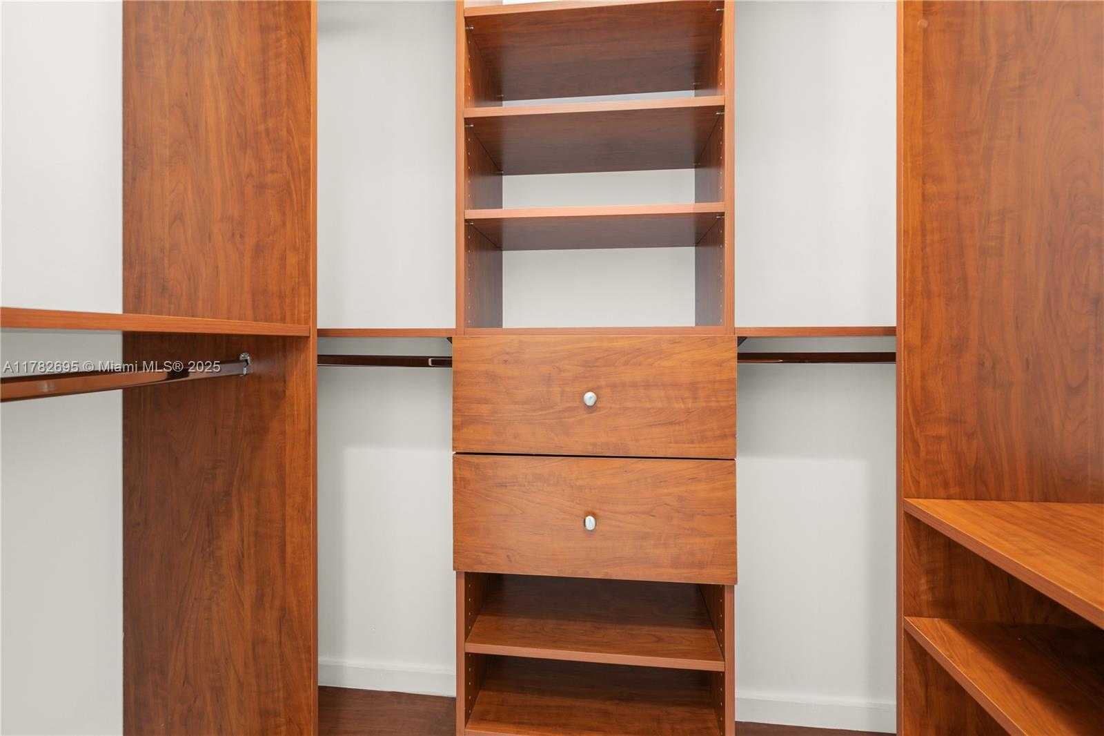Small Image of 5300 NORTH WEST 85TH #1511, Doral Number 24