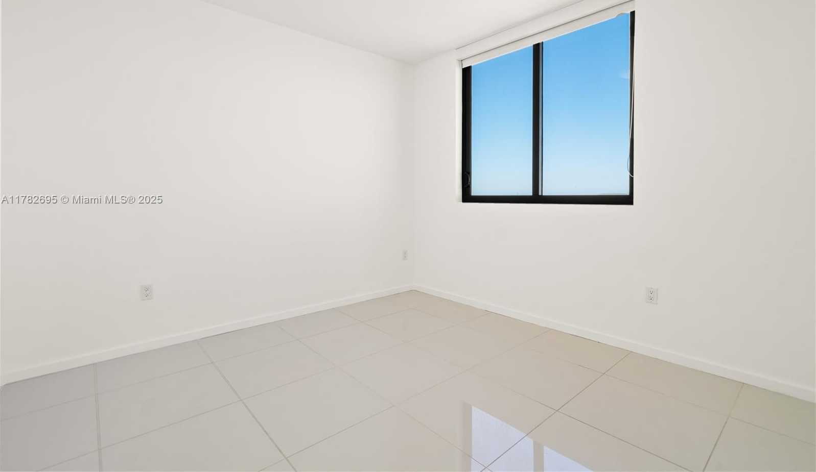 Small Image of 5300 NORTH WEST 85TH #1511, Doral Number 26
