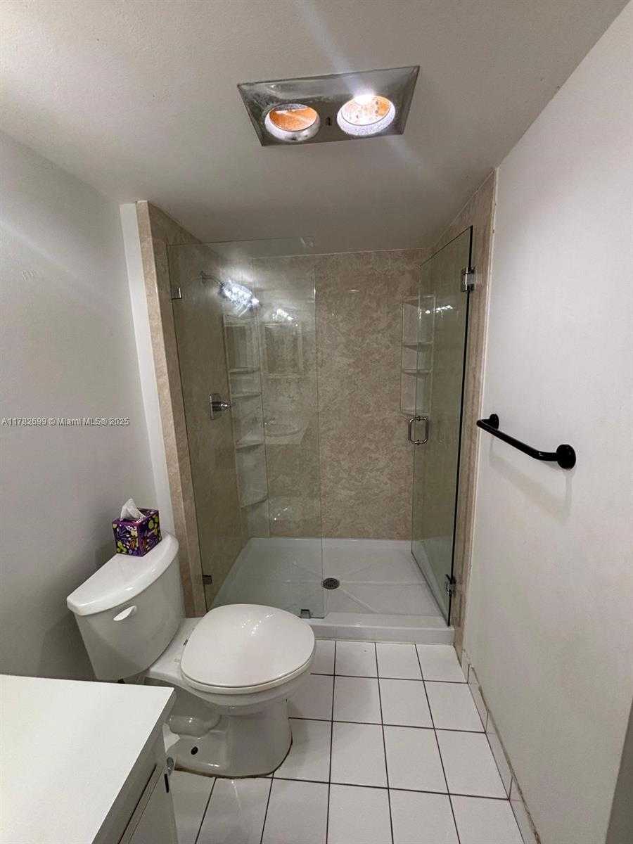 Small Image of 20301 WEST COUNTRY CLUB DR #1430, Aventura Number 12