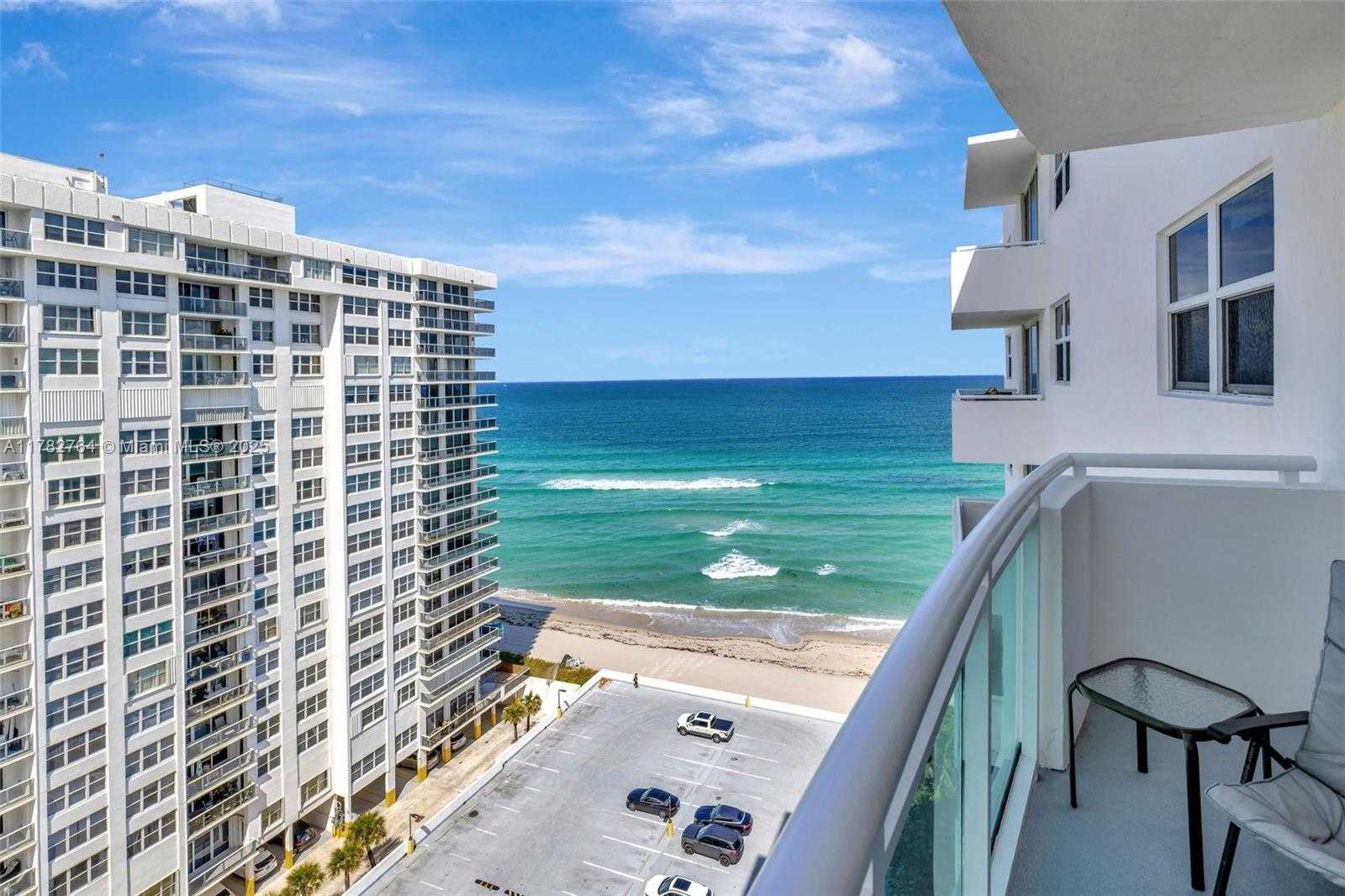 Small Image of 3001 SOUTH OCEAN DR #1507, Hollywood Number 2