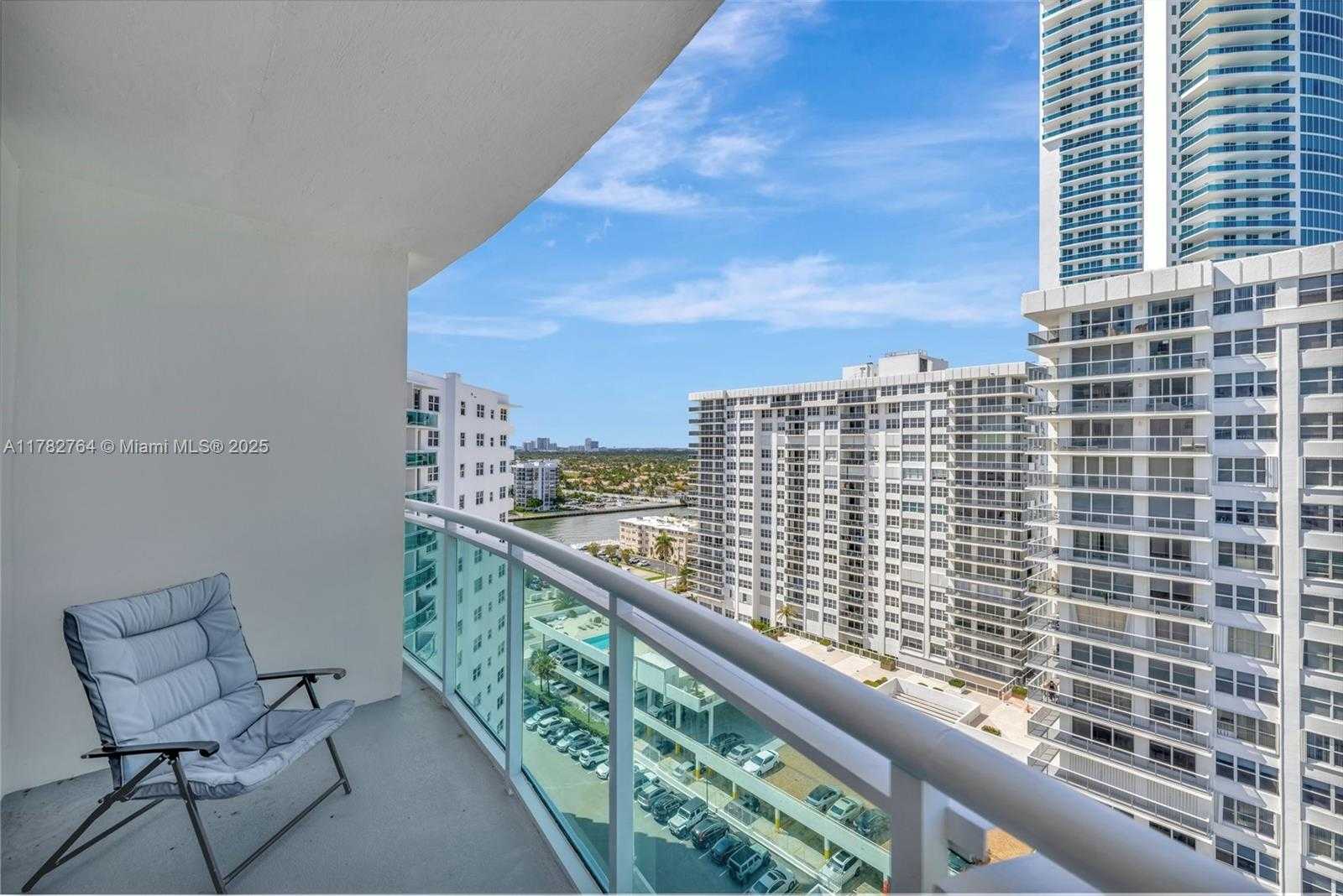 Small Image of 3001 SOUTH OCEAN DR #1507, Hollywood Number 25
