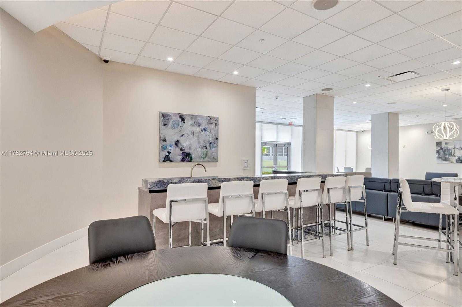 Small Image of 3001 SOUTH OCEAN DR #1507, Hollywood Number 31