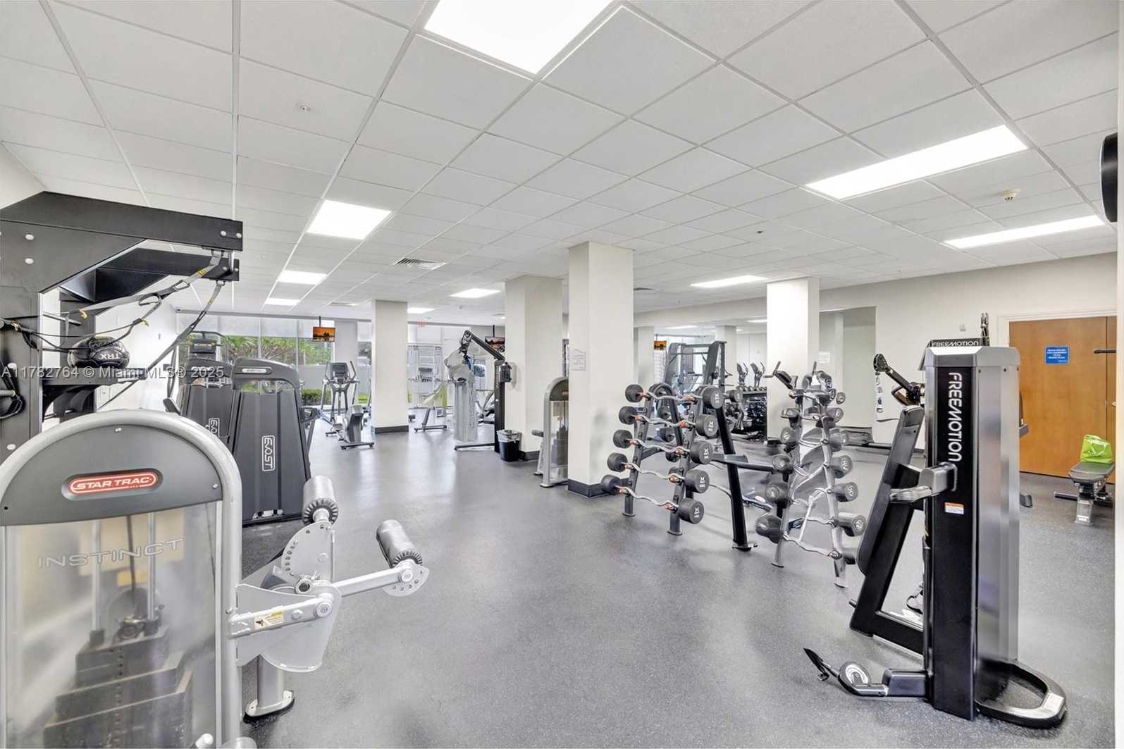 Small Image of 3001 SOUTH OCEAN DR #1507, Hollywood Number 34