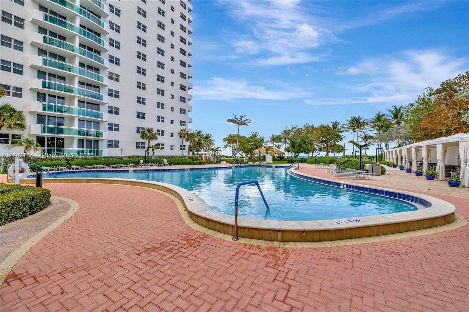 Small Image of 3001 SOUTH OCEAN DR #1507, Hollywood Number 39