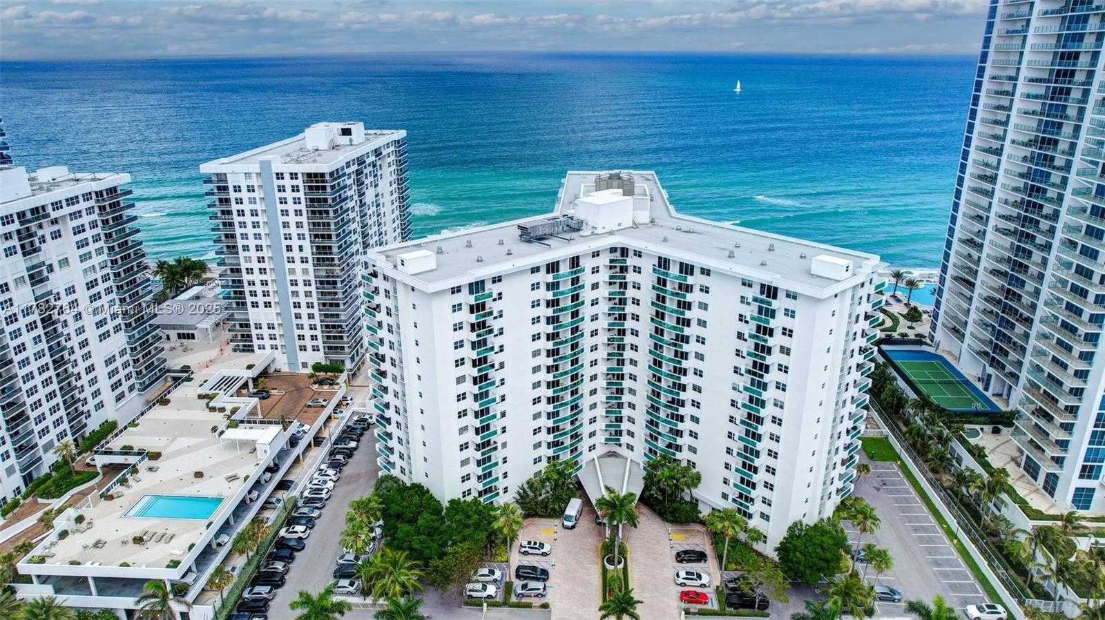 Small Image of 3001 SOUTH OCEAN DR #1507, Hollywood Number 54