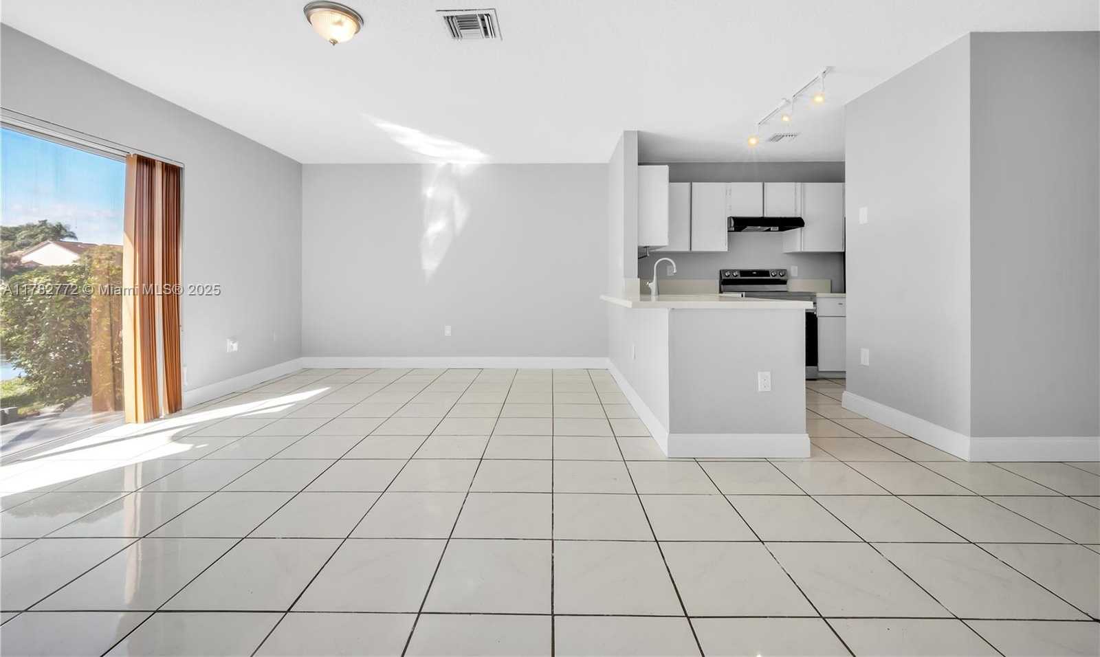 Small Image of 412 NORTH WEST 108TH TER, Pembroke Pines Number 30