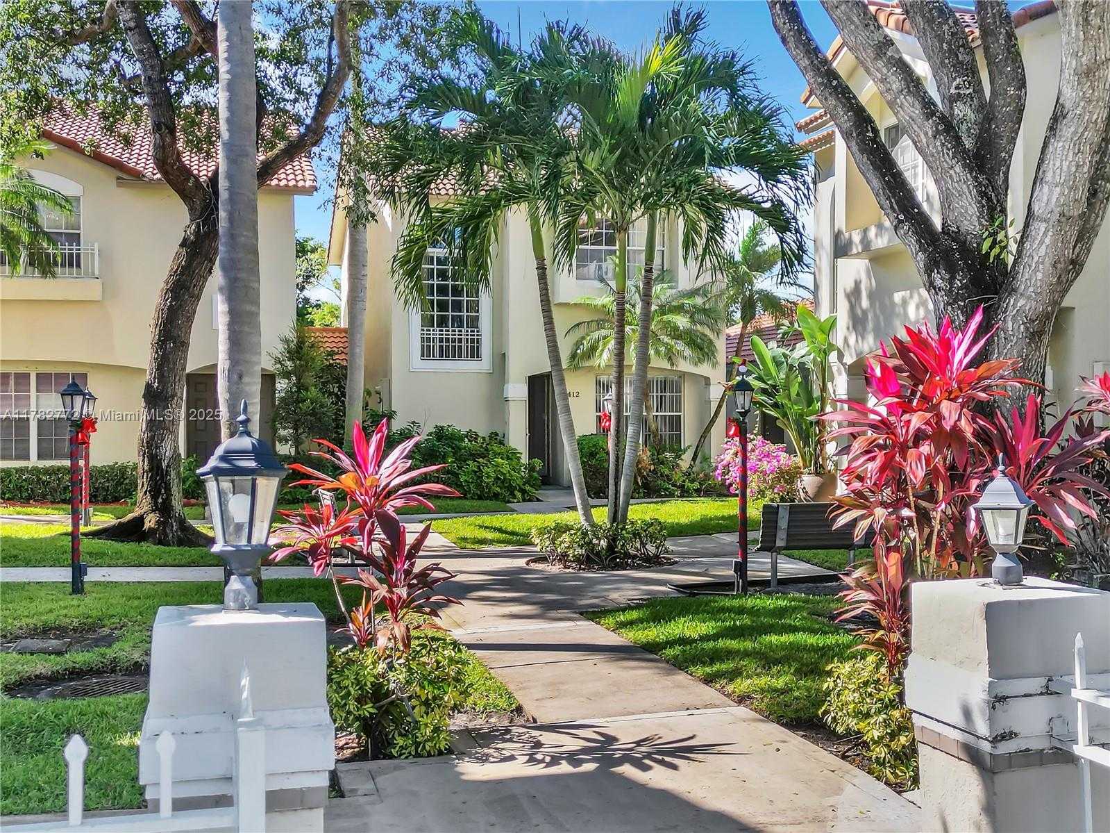 Small Image of 412 NORTH WEST 108TH TER, Pembroke Pines Number 33