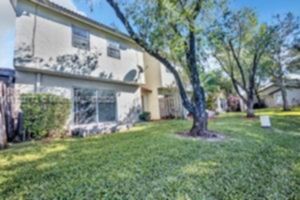 Small Image of 412 NORTH WEST 108TH TER, Pembroke Pines Number 39