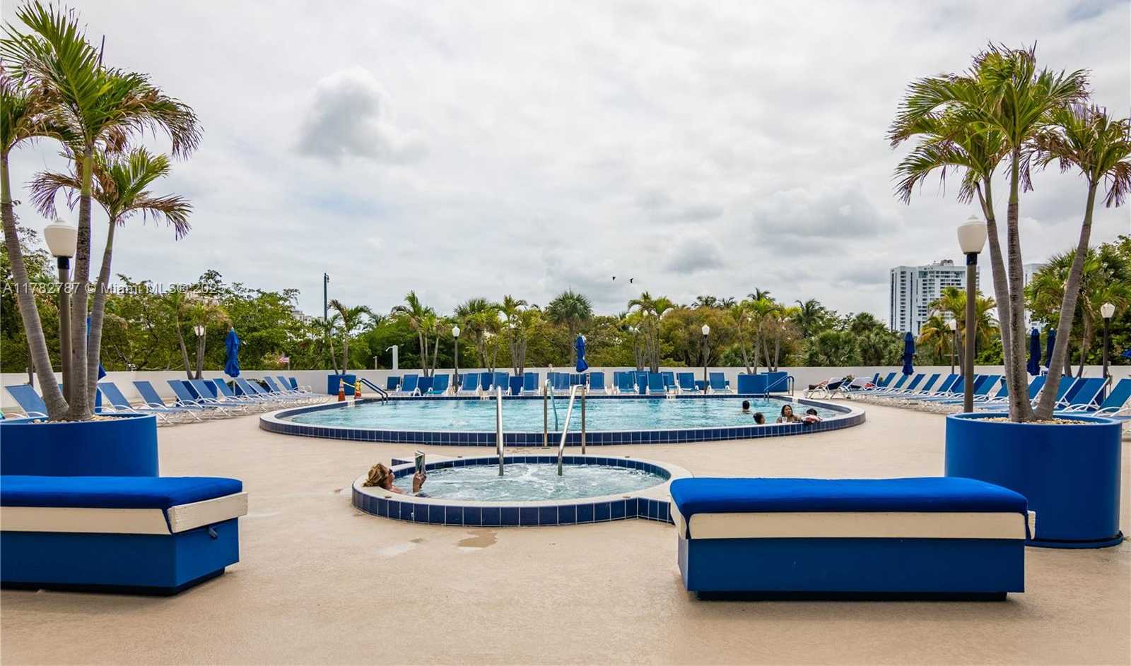 Small Image of 3731 NORTH COUNTRY CLUB DR #1927, Aventura Number 33