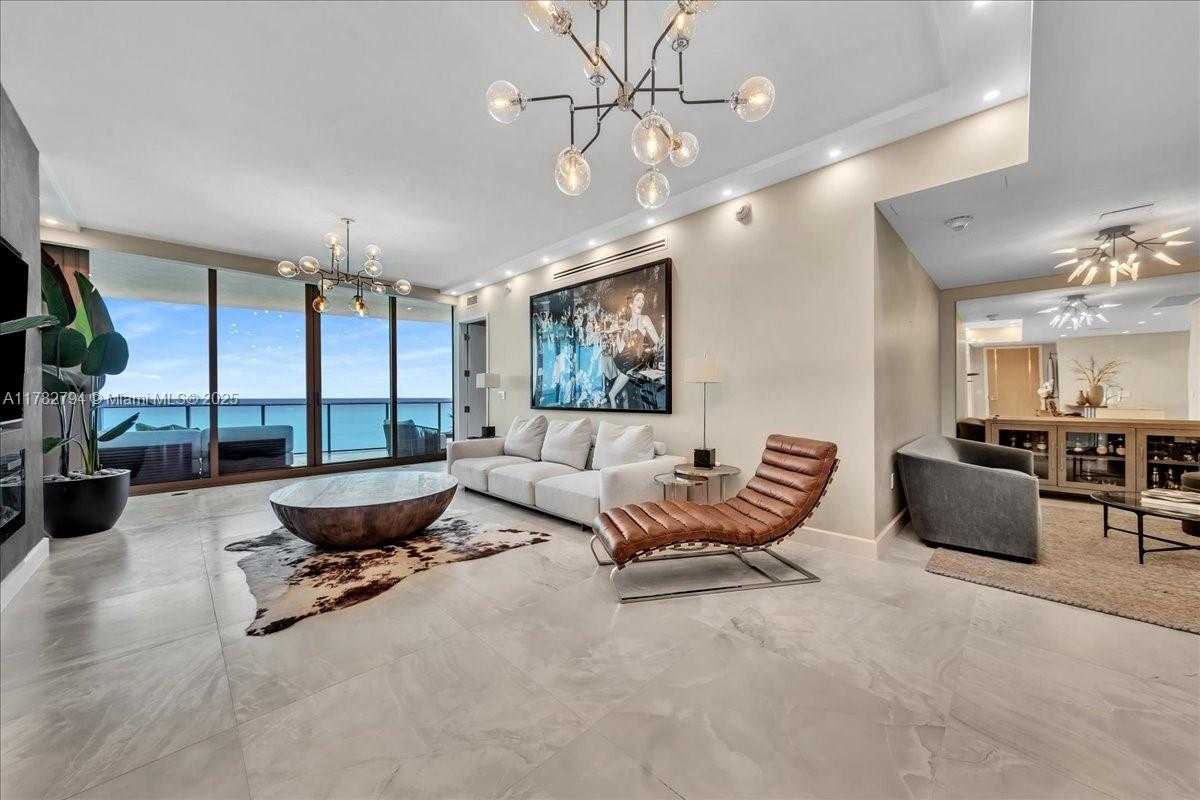 Small Image of 15701 COLLINS AVE #4604, Sunny Isles Beach Number 2