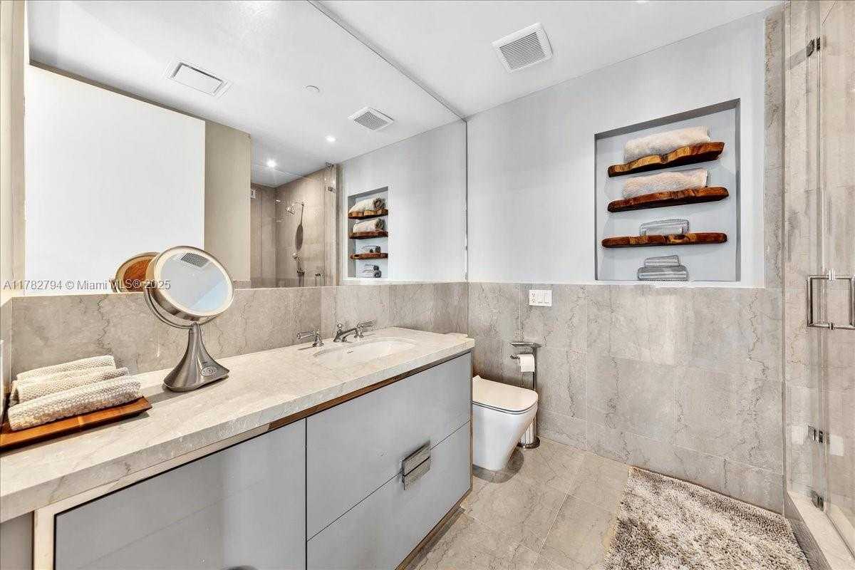 Small Image of 15701 COLLINS AVE #4604, Sunny Isles Beach Number 28