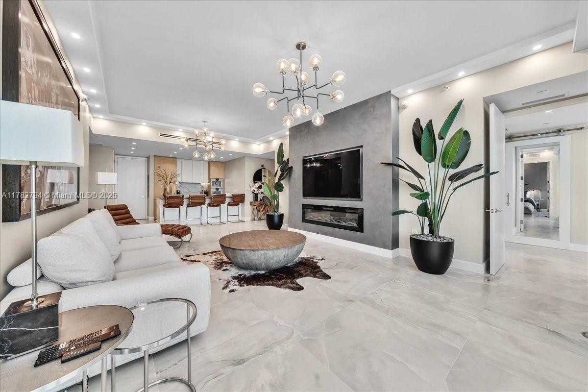 Small Image of 15701 COLLINS AVE #4604, Sunny Isles Beach Number 9